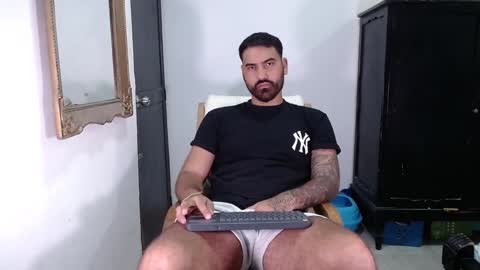 Snapshot of tomy_johnson2 chatting on 01-21-25, 07:28 Tomas jhonson online show from 01-21-25, 07:28