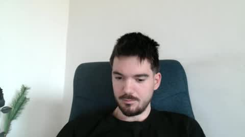 Onlyfans - Tomylind keep you in touch there online show from 04-18-26, 10:08