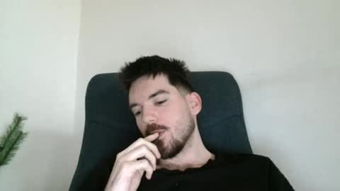 Snapshot of tomylind chatting on 05-01-26, 10:20 Onlyfans - Tomylind keep you in touch there online show from 05-01-26, 10:20