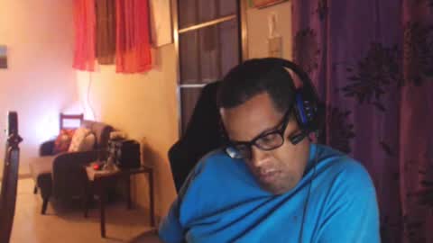 Antonio online show from 12-30-24, 01:58