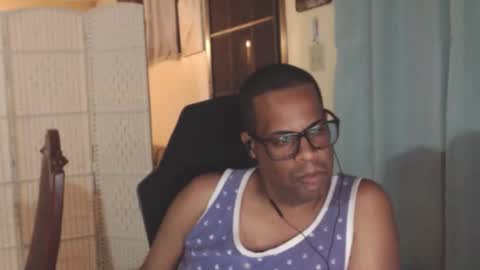 Antonio online show from 04-16-26, 02:23