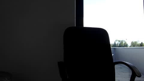 Snapshot of tonic999 chatting on 06-10-26, 05:01 Call me Calvin online show from 06-10-26, 05:01