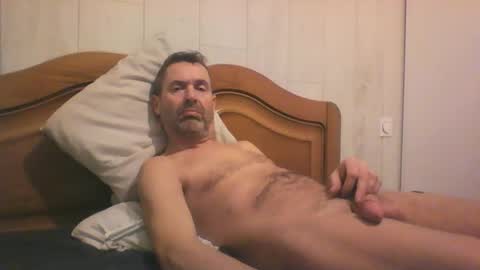 tonio1972 online show from 10-25-25, 06:57