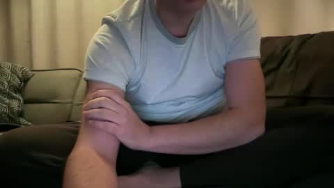 Snapshot of tonisun chatting on 11-10-25, 06:07 tonisun online show from 11-10-25, 06:07