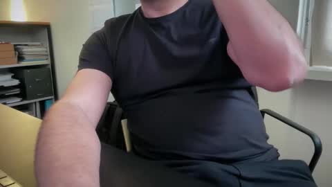 Snapshot of tonisun chatting on 05-03-26, 01:28 tonisun online show from 05-03-26, 01:28