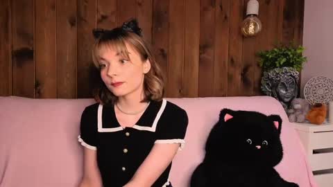 Snapshot of tonitatooker chatting on 05-30-26, 07:22 Melissa online show from 05-30-26, 07:22