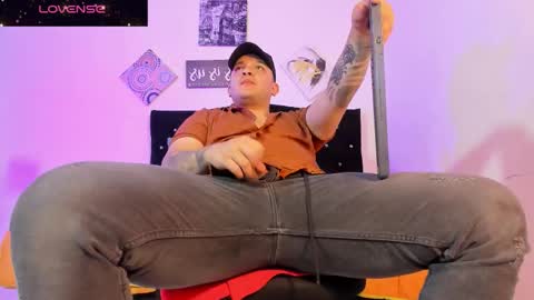 Snapshot of tonny_landri chatting on 09-17-25, 05:09 Tonny Landri online show from 09-17-25, 05:09