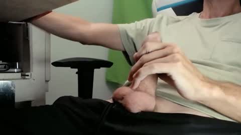 Snapshot of tontin69 chatting on 02-20-25, 03:23 tontin69 online show from 02-20-25, 03:23