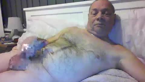 tony14712 online show from 12-28-24, 06:08