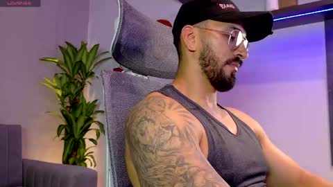 tony muscle1 online show from 06-06-26, 07:29