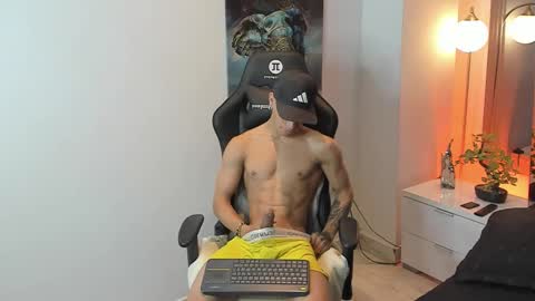 tony_petrov online show from 10-07-25, 10:56