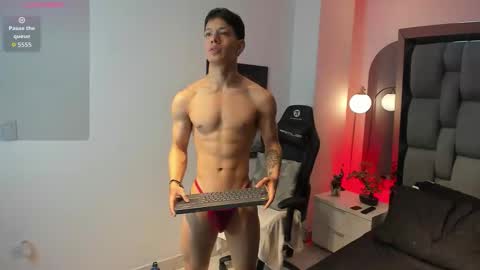 tony_petrov online show from 11-08-25, 08:36