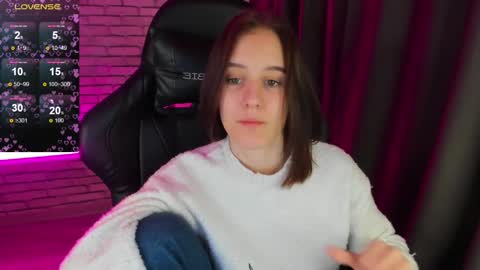 tonya_gray online show from 12-13-24, 07:58