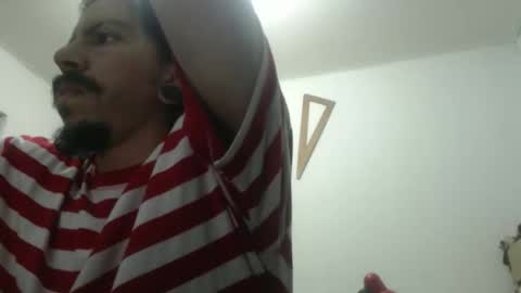 Snapshot of tonydalle chatting on 11-03-25, 12:35 TonyDaven online show from 11-03-25, 12:35