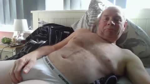 tonygib1962 online show from 02-22-26, 01:09