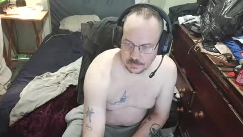 Snapshot of tonyp2019 chatting on 04-13-26, 05:35 XxBlackDragonxX online show from 04-13-26, 05:35