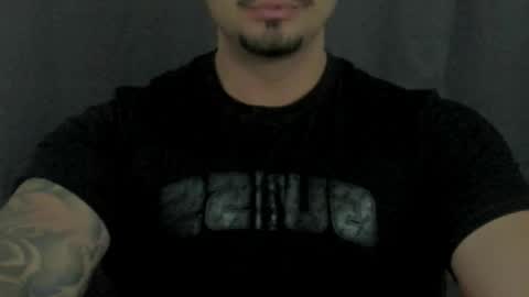 Snapshot of tonywilsonn chatting on 05-19-26, 05:03 tonywilsonn online show from 05-19-26, 05:03