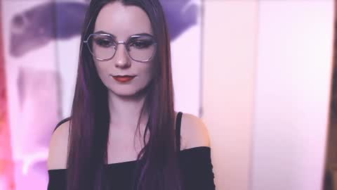 Elizabeth online show from 01-24-25, 08:22