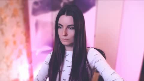 Elizabeth online show from 02-23-25, 11:33