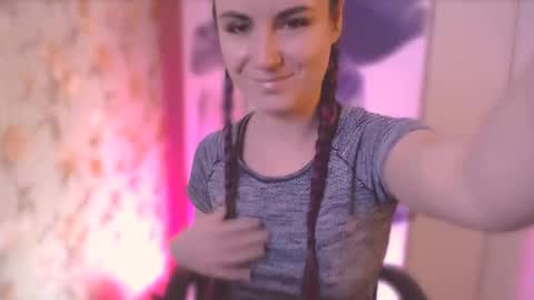 Elizabeth online show from 02-28-25, 07:56