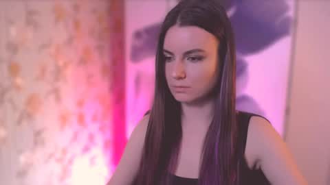 Elizabeth online show from 03-02-25, 05:14