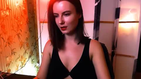 Elizabeth online show from 09-12-25, 05:13