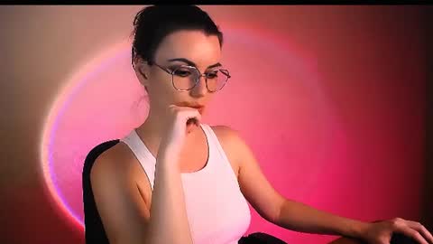 Snapshot of too_beautiful chatting on 07-15-26, 07:41 Elizabeth online show from 07-15-26, 07:41