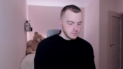 Snapshot of toohornyserj chatting on 12-24-24, 10:28 toohornyserj online show from 12-24-24, 10:28