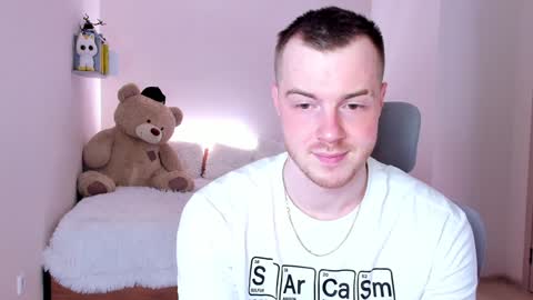 Snapshot of toohornyserj chatting on 01-13-25, 02:50 toohornyserj online show from 01-13-25, 02:50