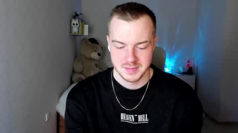 Snapshot of toohornyserj chatting on 01-15-25, 11:51 toohornyserj online show from 01-15-25, 11:51