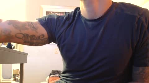 Snapshot of toomuchsmoke chatting on 12-08-24, 09:13 toomuchsmoke online show from 12-08-24, 09:13