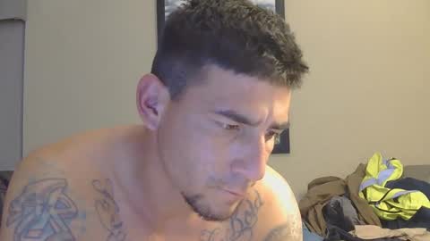 Snapshot of toomuchsmoke chatting on 12-26-24, 04:32 toomuchsmoke online show from 12-26-24, 04:32