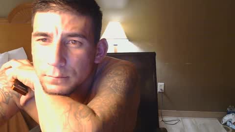 Snapshot of toomuchsmoke chatting on 12-27-24, 09:50 toomuchsmoke online show from 12-27-24, 09:50