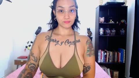 toothyy online show from 03-10-25, 08:23