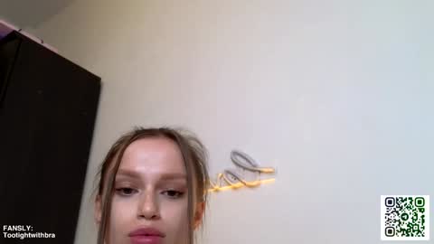 Kira online show from 01-23-25, 07:43