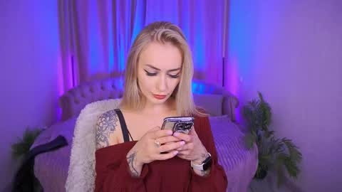 top_grace online show from 11-16-25, 04:01