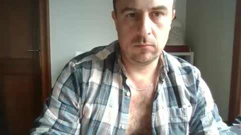 Snapshot of tophunk84 chatting on 04-04-26, 10:46 tophunk84 online show from 04-04-26, 10:46