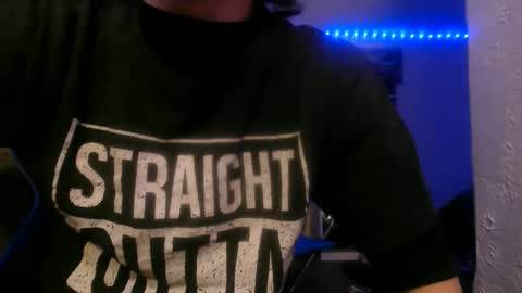 Snapshot of topplesstable18075 chatting on 03-31-26, 06:14 topplesstable18075 online show from 03-31-26, 06:14