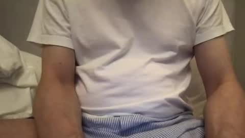 Snapshot of topspin69 chatting on 05-19-26, 03:35 topspin69 online show from 05-19-26, 03:35