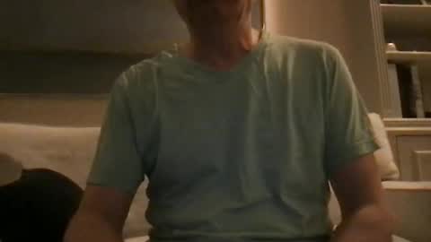 Snapshot of topspin69 chatting on 07-08-26, 04:39 topspin69 online show from 07-08-26, 04:39