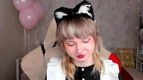 Tori online show from 04-04-26, 12:09