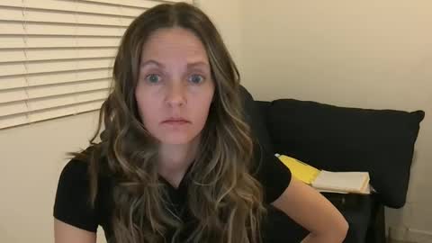 Tori Ryann online show from 03-05-25, 07:49