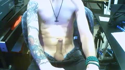 Tornado2156 online show from 02-28-25, 07:03