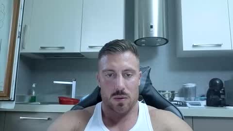 Snapshot of toro_arrapato chatting on 05-31-26, 06:20 toro_arrapato online show from 05-31-26, 06:20