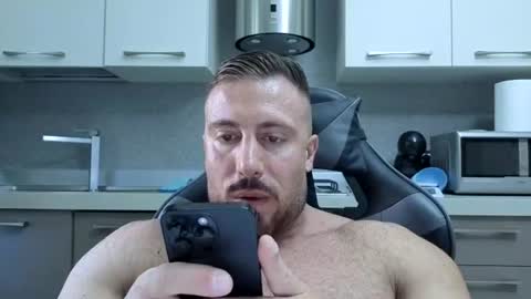 Snapshot of toro_arrapato chatting on 06-13-26, 01:53 toro_arrapato online show from 06-13-26, 01:53