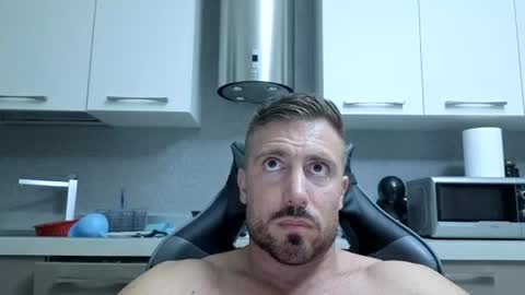 Snapshot of toro_arrapato chatting on 06-14-26, 07:38 toro_arrapato online show from 06-14-26, 07:38