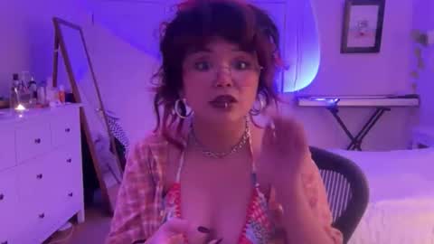 boy luna  next stream thurs 226  855pm 0 pst  online show from 02-27-26, 05:07