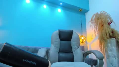 Snapshot of tory_bbc chatting on 10-09-25, 03:48 Torybigdick online show from 10-09-25, 03:48