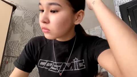 Julia online show from 01-18-26, 06:06