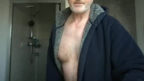 Archibald Leach online show from 03-03-25, 08:27